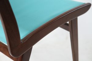 Kursi jati modern untuk resto dan hotel, rumah makan, cafe